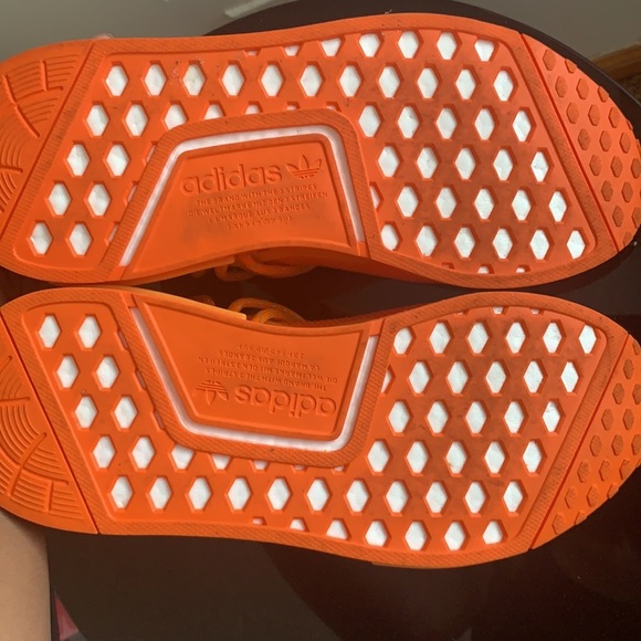 Human Race sneakers - Picture 6 of 7